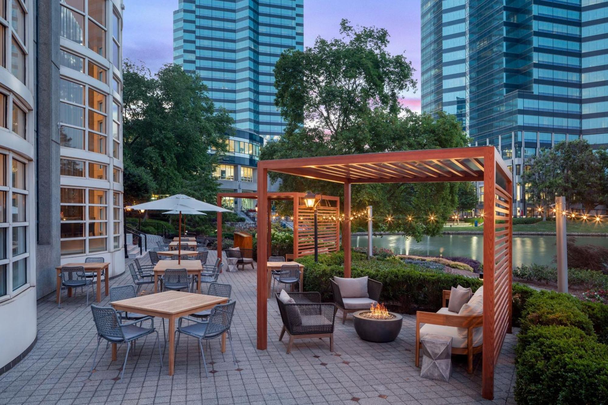 The Westin Atlanta Perimeter North Hotel Sandy Springs Exterior photo